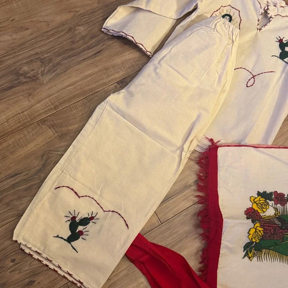 Juan Diego Boys Outfit / Traje de Juan Diego - Virgen de Guadalupe